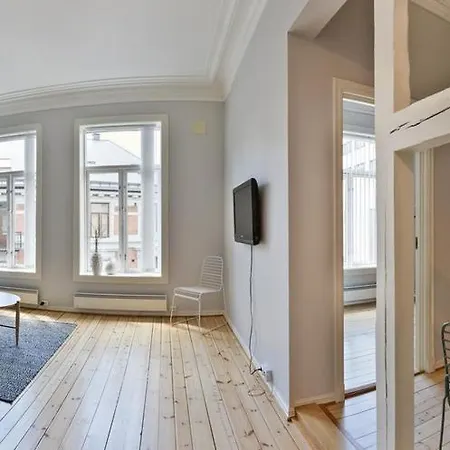 Forenom Serviced Royal Park *